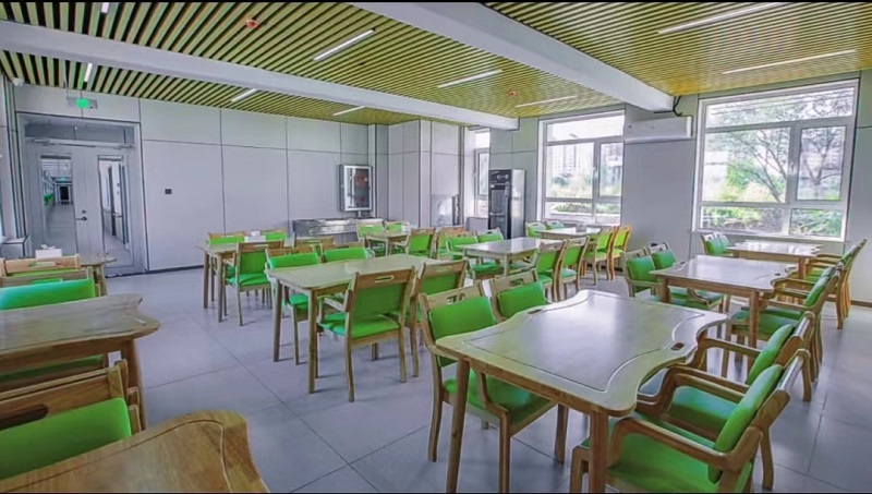 餐厅.jpg